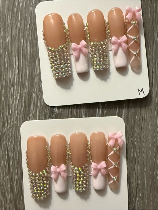 Handmade Other - Pink Nude Press-On Nails with Rhinestones and Bows